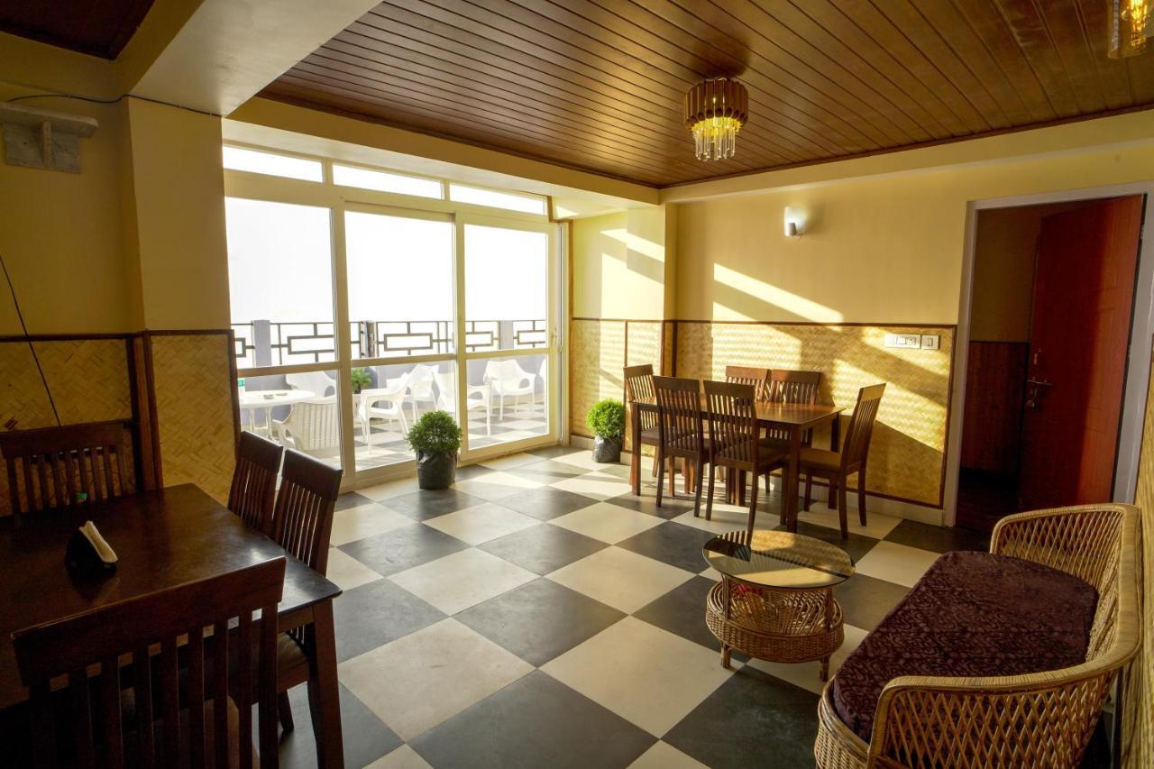 Hotel Hill Queen Near Sherpa Gumba Darjeeling Mall 5 Min Couple Friendly Экстерьер фото