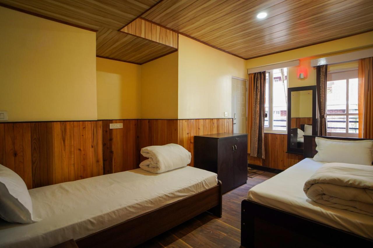 Hotel Hill Queen Near Sherpa Gumba Darjeeling Mall 5 Min Couple Friendly Экстерьер фото