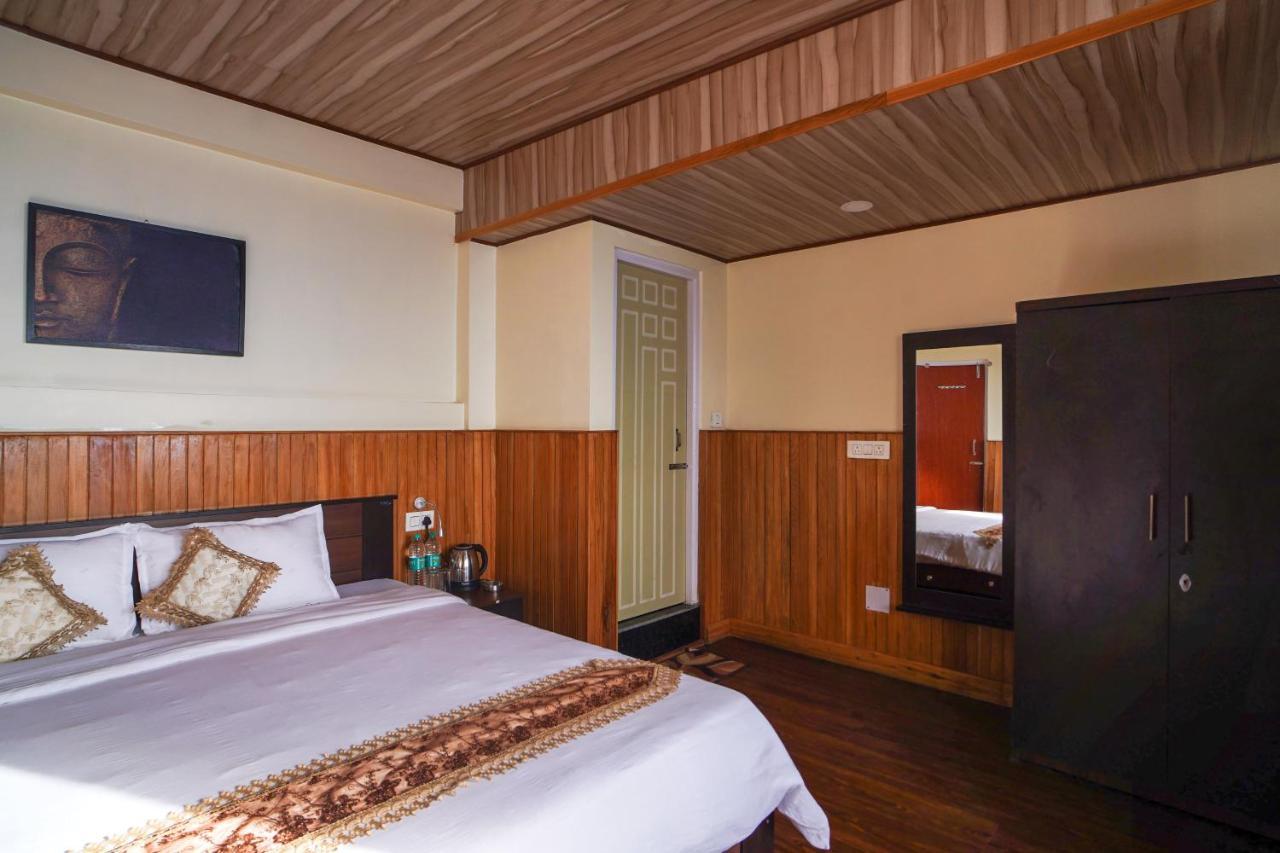 Hotel Hill Queen Near Sherpa Gumba Darjeeling Mall 5 Min Couple Friendly Экстерьер фото